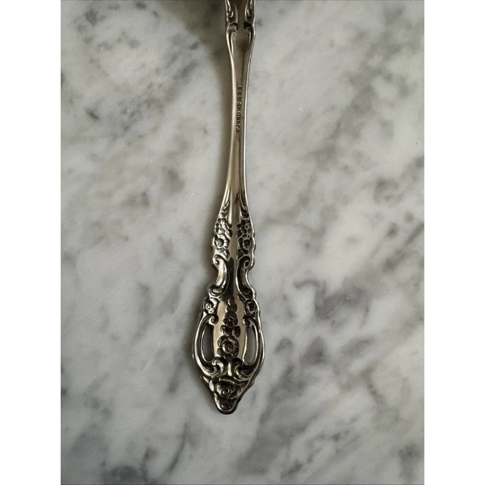 Oneida SSS Stainless Silverware - RENOIR‎ PEMBROOKE - Solid Serving Fork
